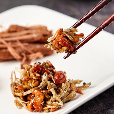 Stir-fried Anchovies and Nut Products 135g