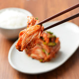 Award-Winning Bossam Kimchi 3kg + Seasoned Dried Radish Strips (Mumallaengi) 1kg_Korea Direct Delivery C
