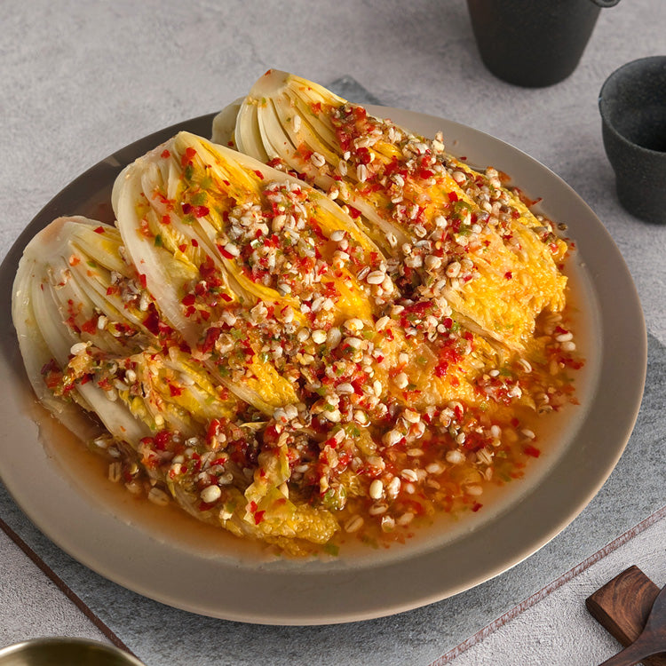 Hongcheon Daebok Jeju Barley Cabbage Kimchi 2kg + Radish Kimchi 2kg_Korea Direct Delivery A