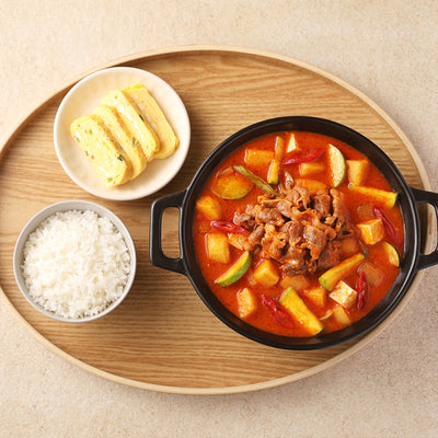 [울타리] 소고기 고추장찌개 한끼 키트 (와규 국거리용 소고기 12oz + 고추장찌개 소스 300g)